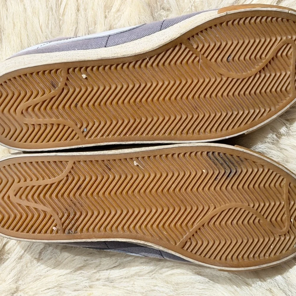 VINTAGE Nike washed out blue and white Athletic Shoes - AS IS - Picture 3 of 4